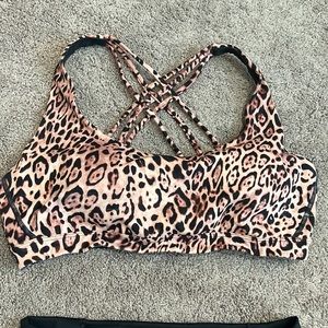 Victoria’s  Secret • Leopard Print Sports Bra
